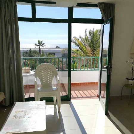Beach Avenue Sea Views *